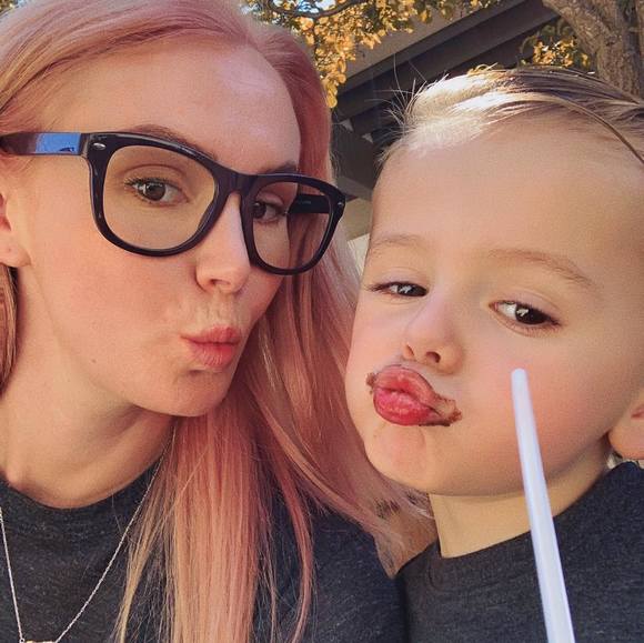 Meet your Posher, Stephanie - Picture 1 of 1